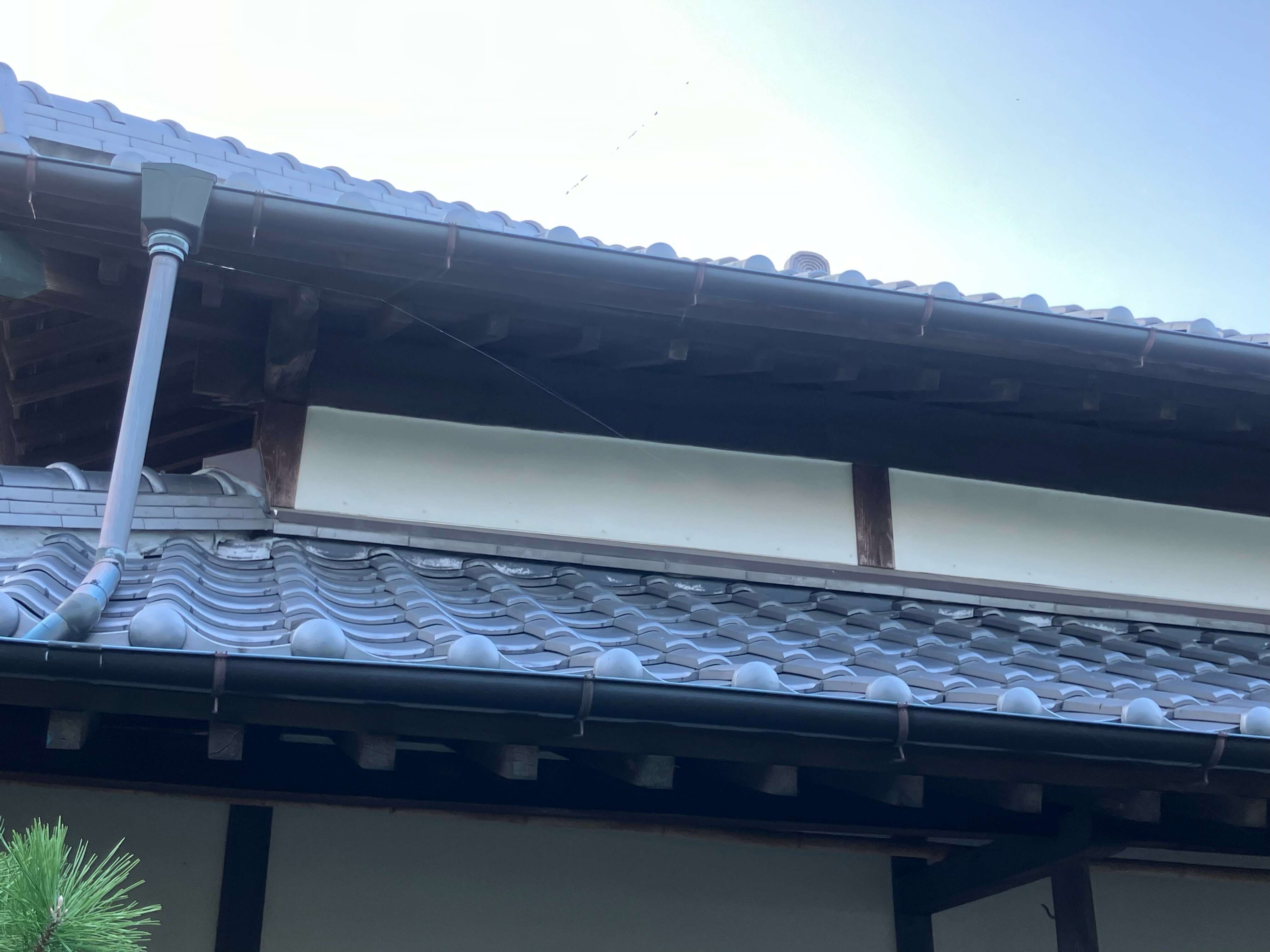 阿波十郎兵衛屋敷桟瓦の写真です。