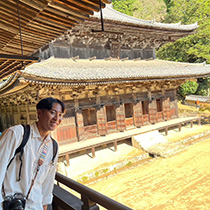 やの学芸員の写真